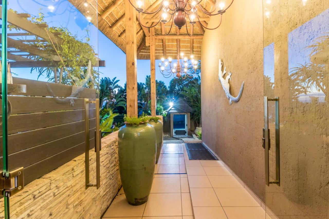 Sw1 Lodge Somerset West Exterior photo